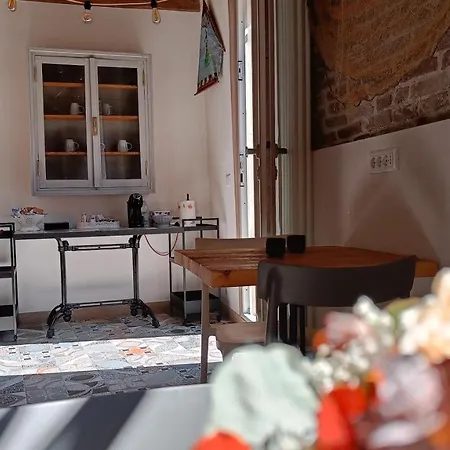 בית הארחה Casa Cuccagna - Canal Vena View & Easy Drop-off 3*