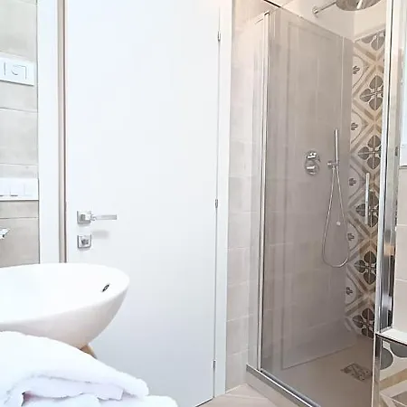 בית הארחה Casa Cuccagna - Canal Vena View & Easy Drop-off קיוג'ה