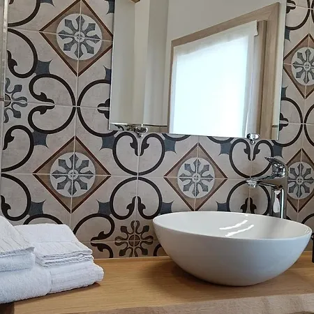 Casa Cuccagna - Canal Vena View & Easy Drop-off Πανσιόν